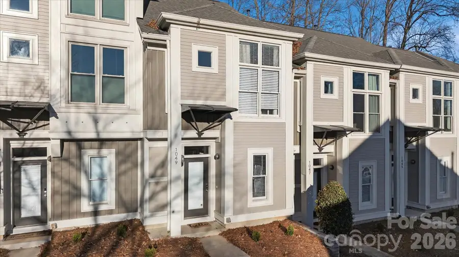 1049 Park West Drive, Charlotte, NC 28209 - Image #2