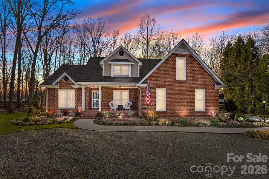 5309 Black Oak Lane, Waxhaw, NC 28173 - Image #2