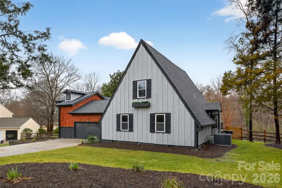 10054 Four Mile Creek Road, Charlotte, NC 28277 - #3