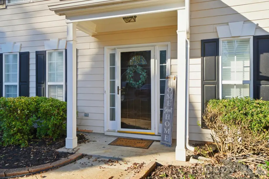 8805 Red Tail Court, Charlotte, NC 28269 - Image #2