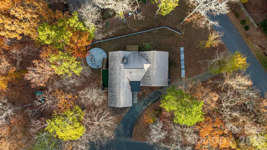 420 Mountainview Drive, Charlotte, NC 28270 - Image #2