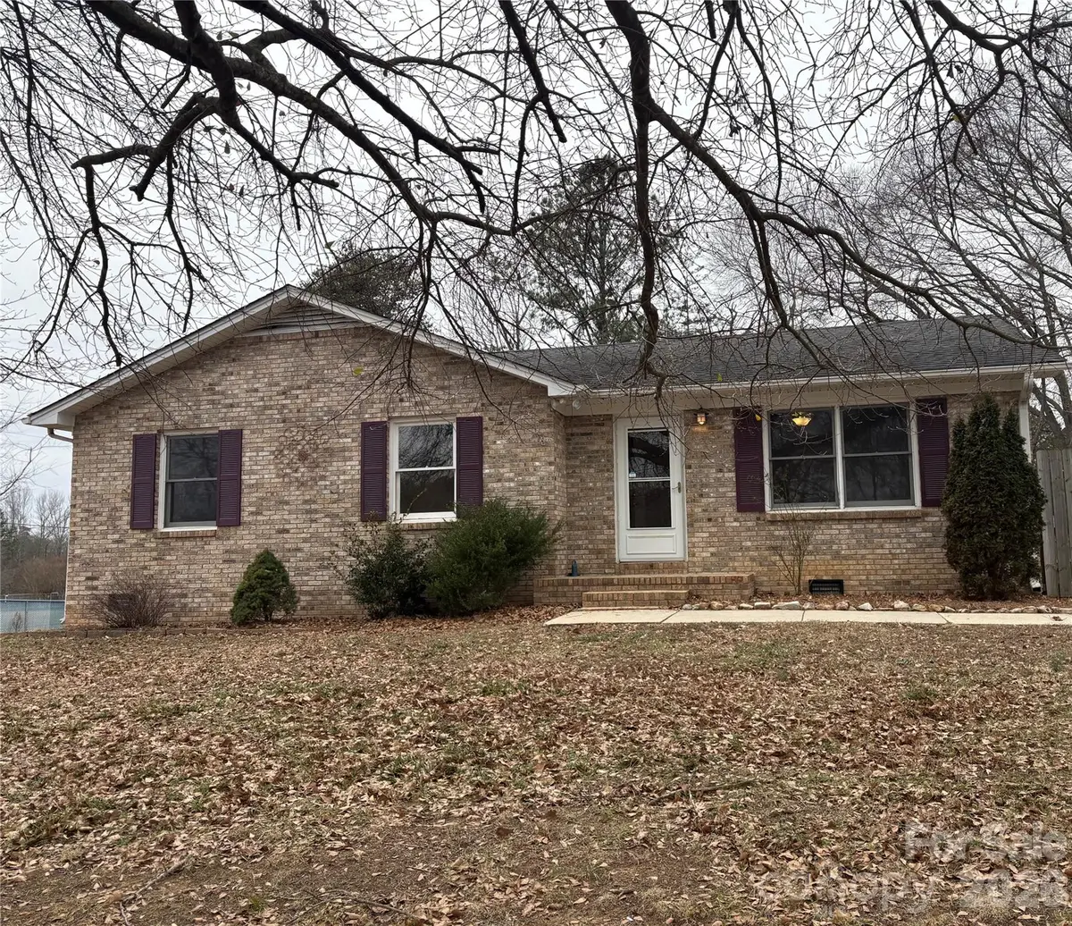 225 Belhaven Circle, Clover, SC 29710 - Image #1