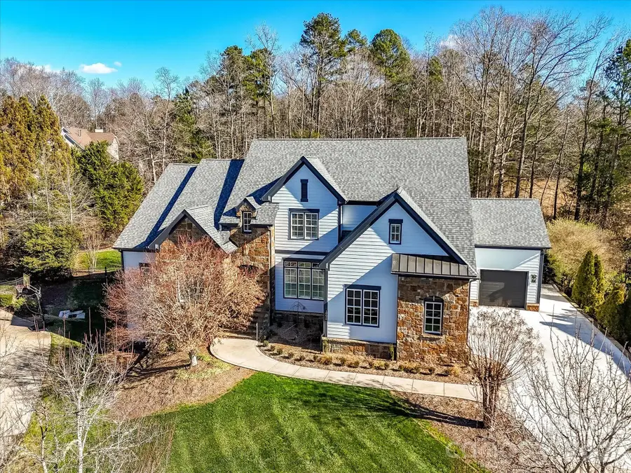 18624 Silent Falls Cove, Davidson, NC 28036 - Image #3