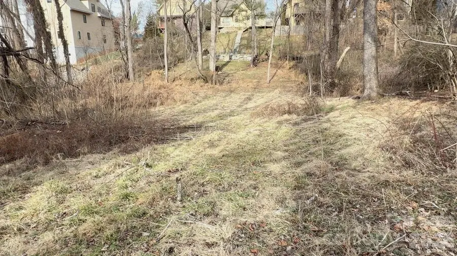 39 Lanvale Avenue, Asheville, NC 28806 - #3