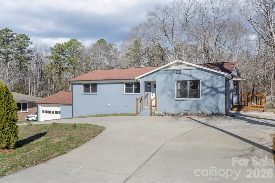142 Shadowbrook Road, Mount Holly, NC 28120 - #3