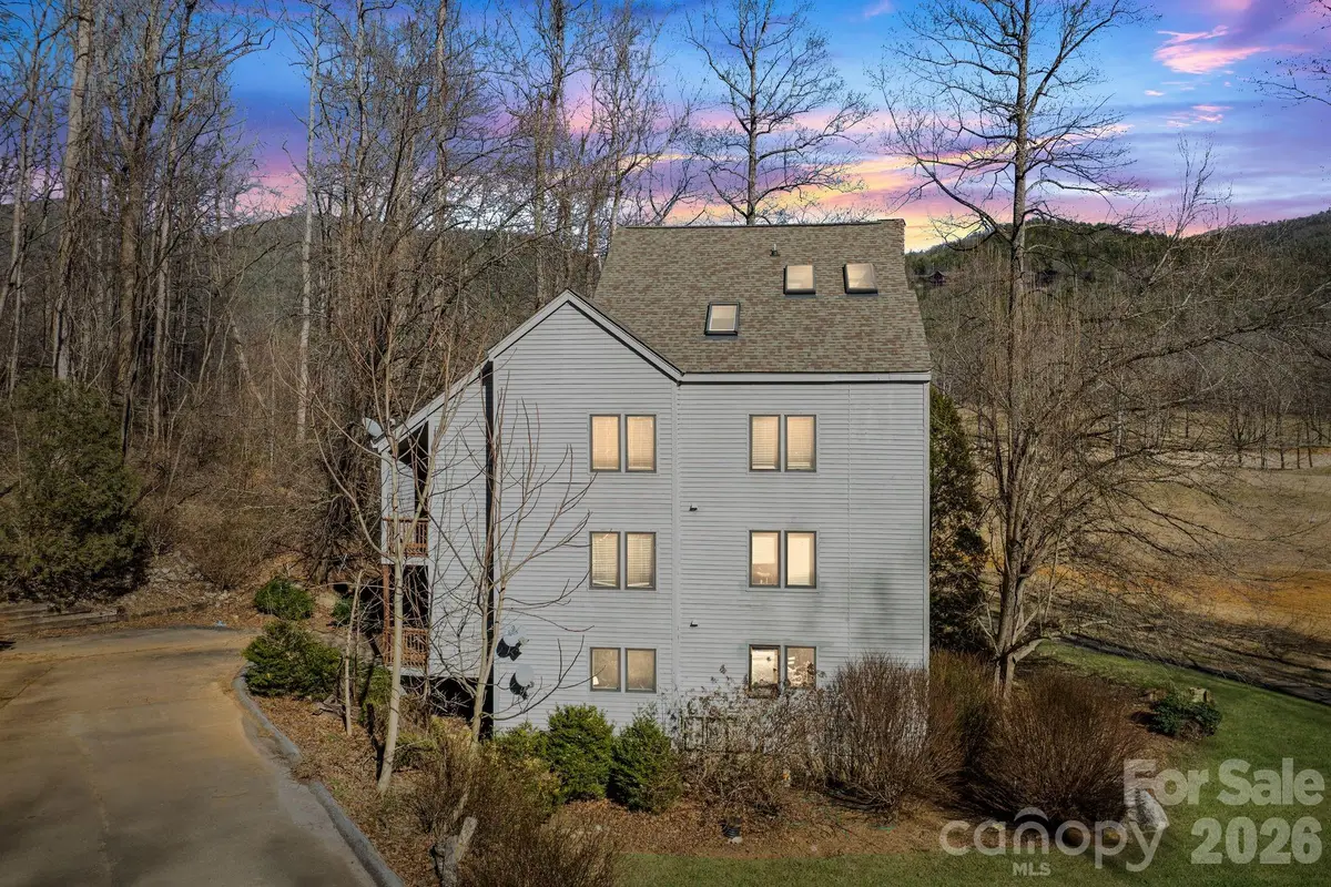 299 Blue Ridge Drive S #3, Marion, NC 28752 - Image #1