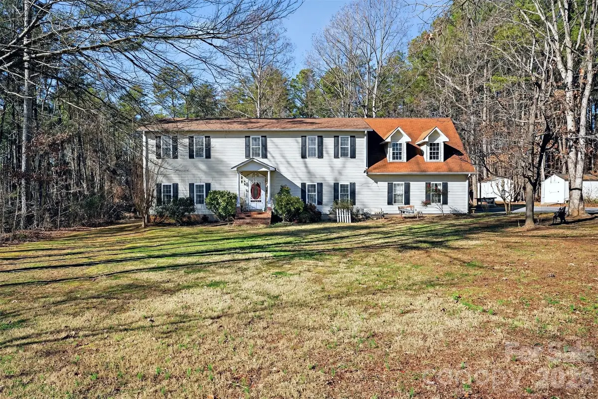 1146 Landrum Road, Columbus, NC 28722 - Image #1