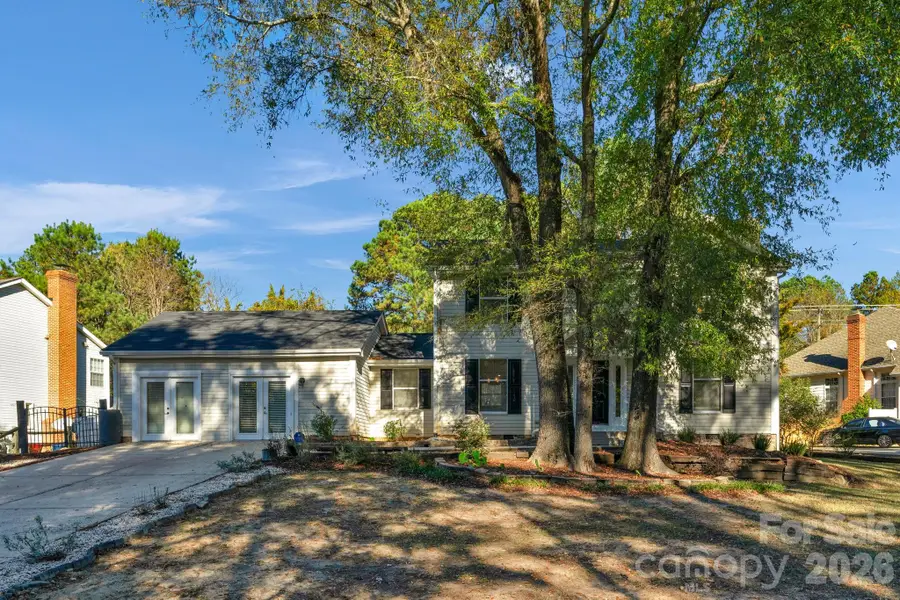 12006 Woodside Falls Road, Pineville, NC 28134 - Image #2