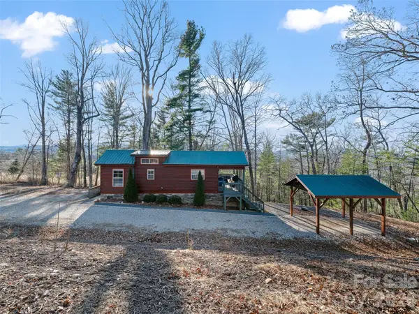 623 Overlook Drive, Spruce Pine, NC 28777