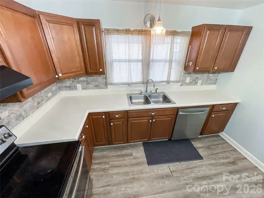 1116 Montgomery Avenue, Albemarle, NC 28001 - Image #2