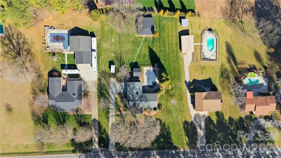 1150 Ratchford Drive, Dallas, NC 28034 - Image #2