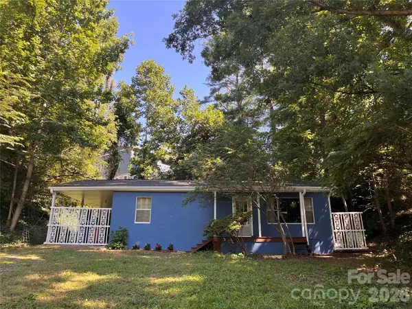 61 Huffman Road, Asheville, NC 28806