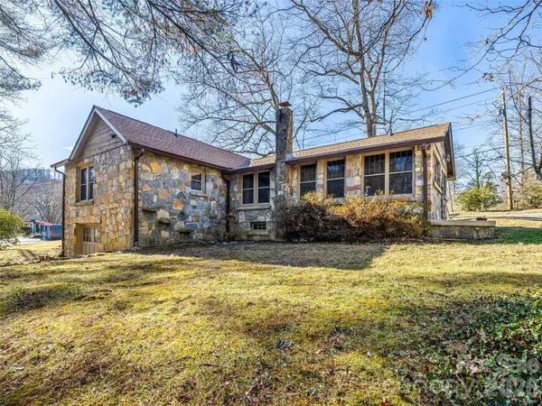 104 Campground Road, Hendersonville, NC 28791