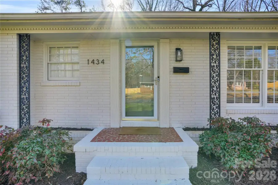 1434 Edgewater Drive, Charlotte, NC 28210 - Image #3