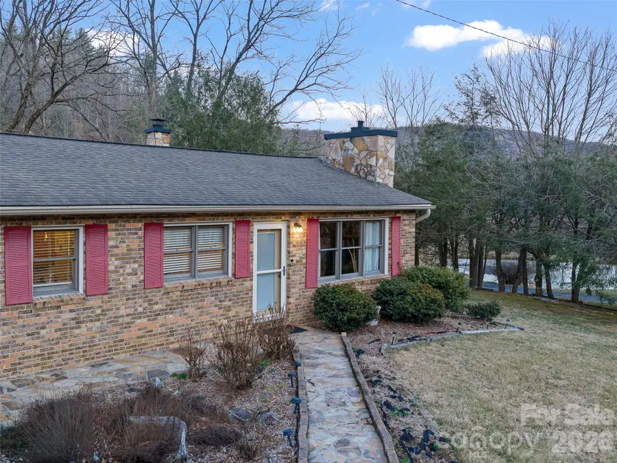 1280 Hamburg Road, Bakersville, NC 28705 - Image #2