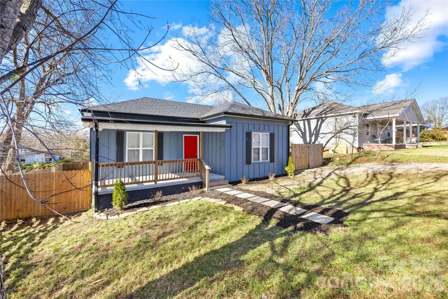 40 Holly Street, Great Falls, SC 29055 - #2