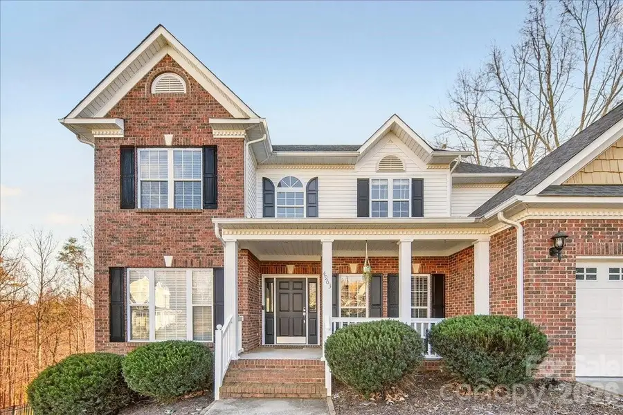 4963 Old River Drive, Hickory, NC 28602 - Image #3