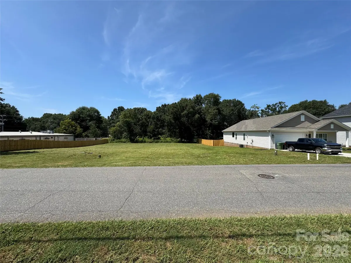 101 Hillcrest Street, Shelby, NC 28152 - Image #1