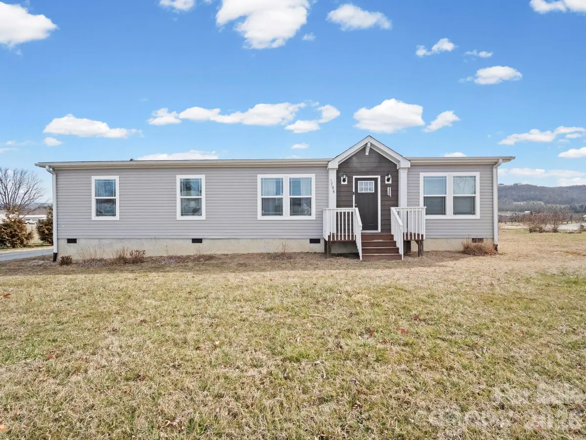 1796 Pilot Mountain Road, Hendersonville, NC 28792 - #1