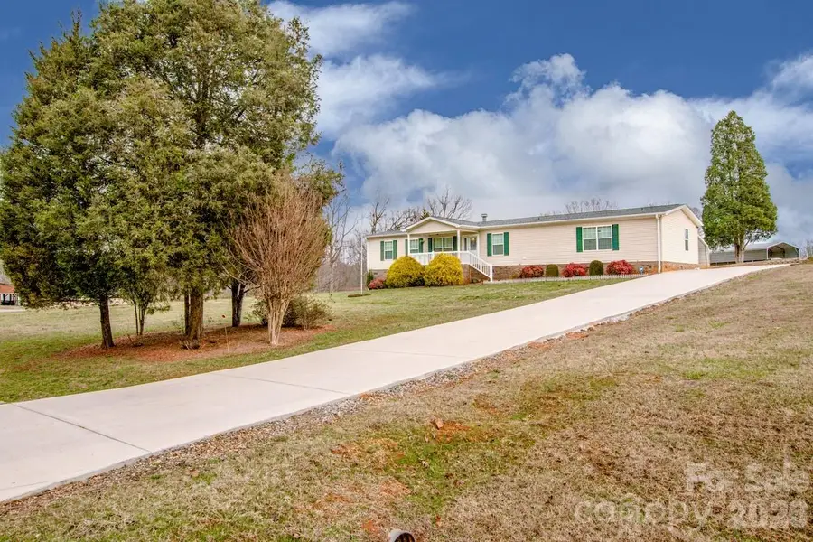 161 Hidden Brook Drive, Statesville, NC 28677 - Image #2