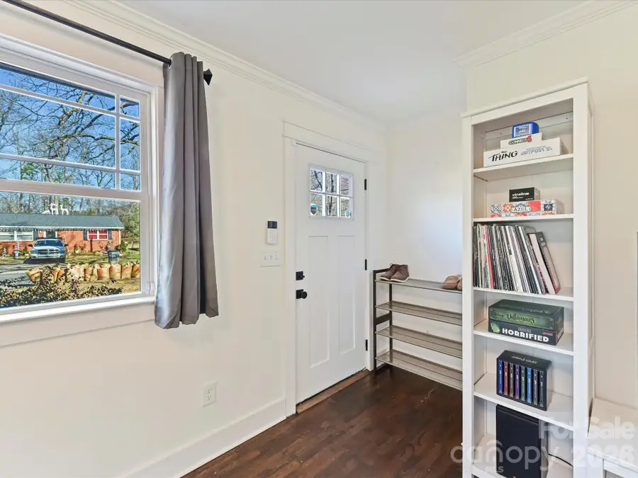 1800 Finchley Drive, Charlotte, NC 28215 - Image #2