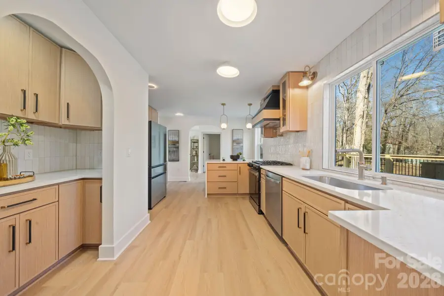 2011 E Barden Road, Charlotte, NC 28226 - #2