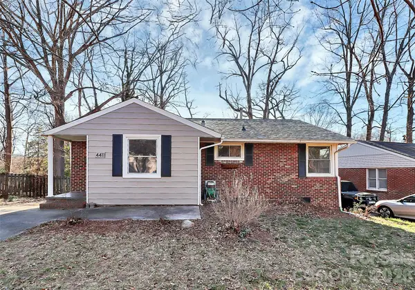 4411 Murrayhill Road, Charlotte, NC 28209