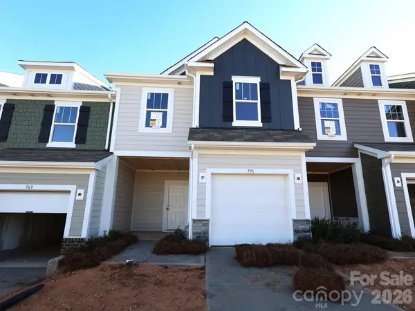 771 Kitfox Drive Nw, Concord, NC 28027