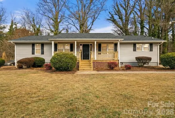 322 Holland Circle, Statesville, NC 28677