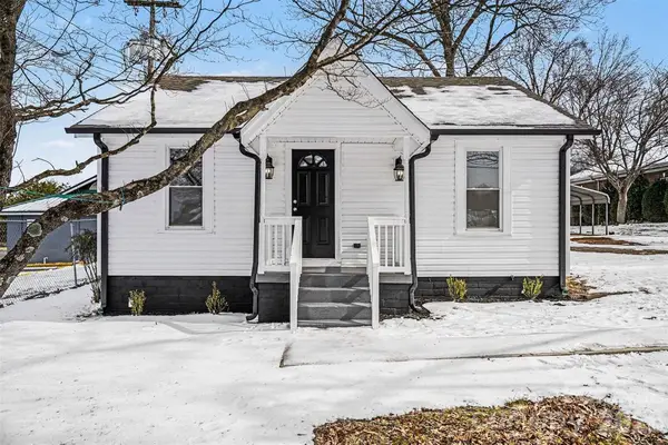 3042 N Oxford Street, Claremont, NC 28610