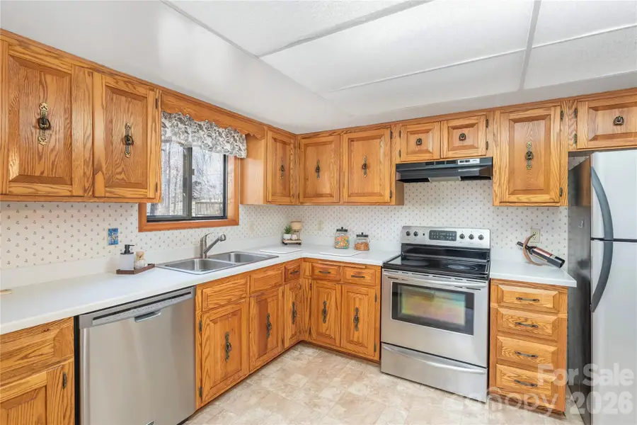 33 Ash Drive, Maggie Valley, NC 28751 - #3