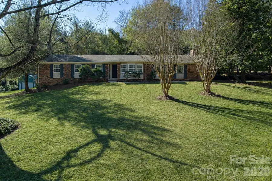 91 Haw Creek Circle, Asheville, NC 28805 - Image #2