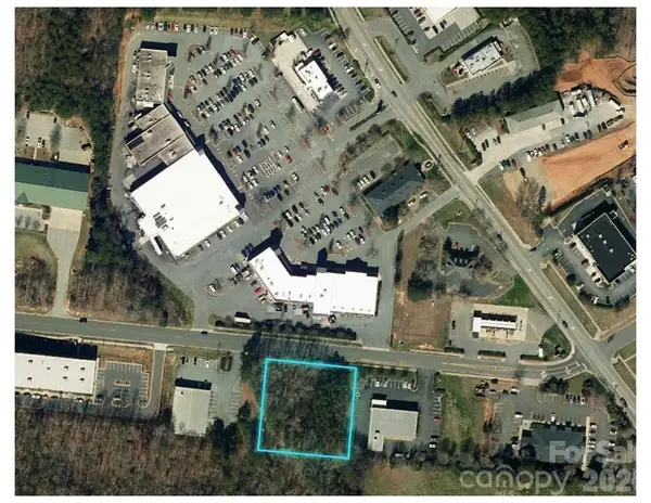 000 Waxhaw Parkway, Waxhaw, NC 28173