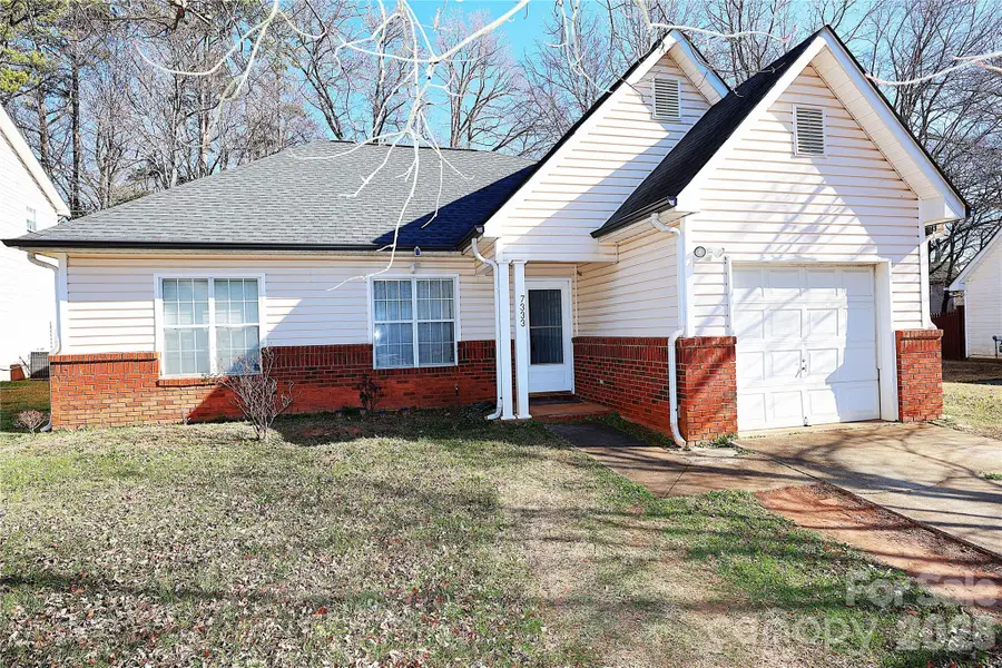 7333 Rosehall Drive, Charlotte, NC 28227 - Image #2