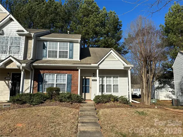 5227 Magnolia Tree Lane, Charlotte, NC 28215