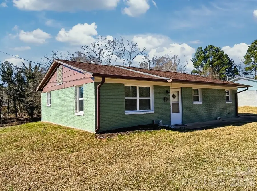 222 Mcdaniel Street, Forest City, NC 28043 - #2