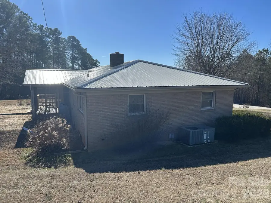 1378 Blacksburg Highway, Blacksburg, SC 29702 - #3