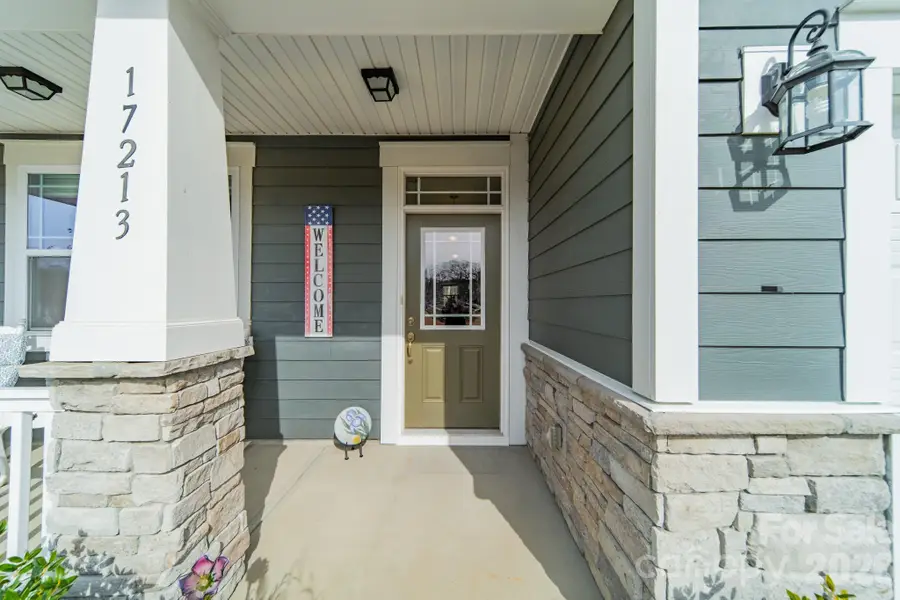 17213 Carolina Hickory Drive, Huntersville, NC 28078 - Image #3