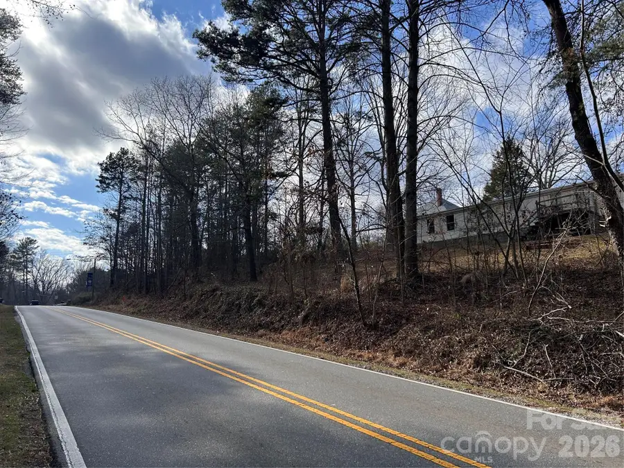 301 Burke Street, Hickory, NC 28601 - Image #2