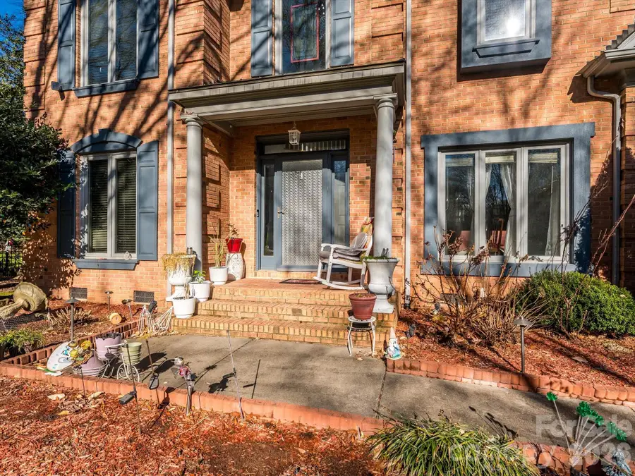 3815 Denmeade Drive, Charlotte, NC 28269 - #2