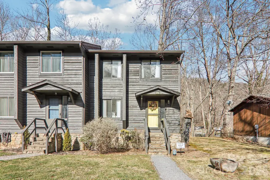 129 Riverside Villa Drive, Maggie Valley, NC 28751 - Image #2
