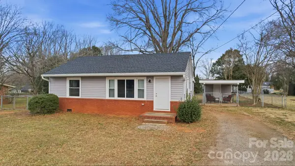 439 Hillcrest Drive, Statesville, NC 28677