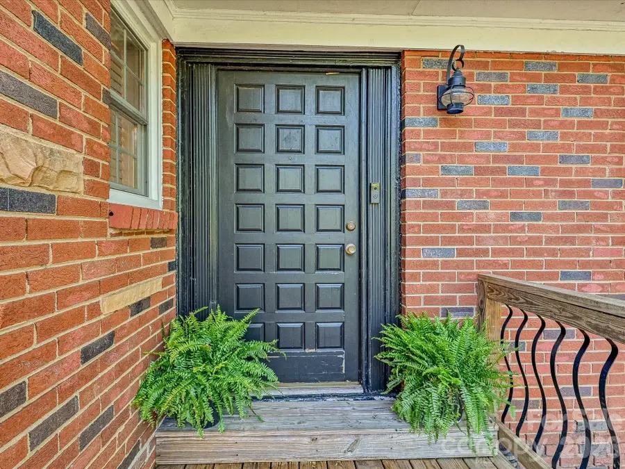6604 Williams Road, Charlotte, NC 28215 - #2