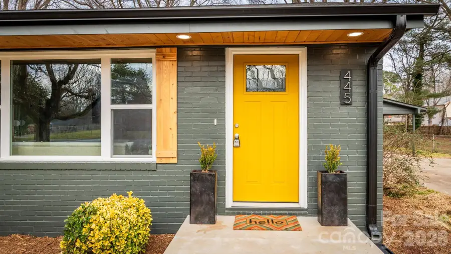 445 Hillcrest Drive, Statesville, NC 28677 - Image #2