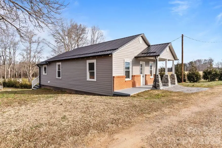 4582 Burkemont Road, Morganton, NC 28655 - Image #2