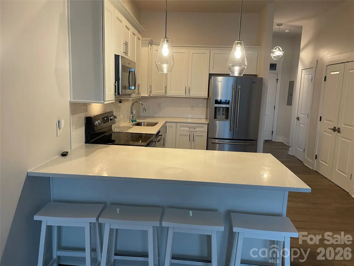 935 Mcalway Road #303, Charlotte, NC 28211 - Image #1