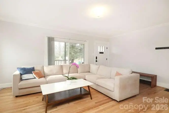 1609 Forsythia Circle, Charlotte, NC 28208 - Image #3