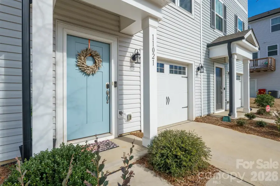 11021 Woodland Creek Way, Charlotte, NC 28262 - Image #3
