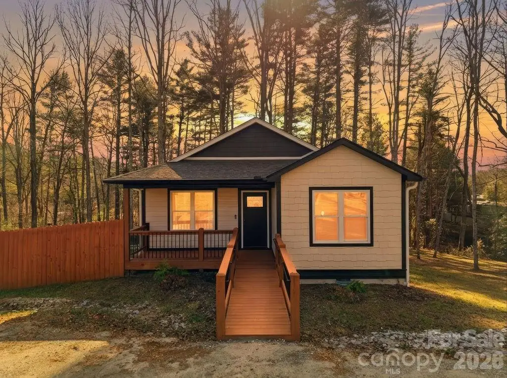 224 Walt Drive, Hendersonville, NC 28792 - #1