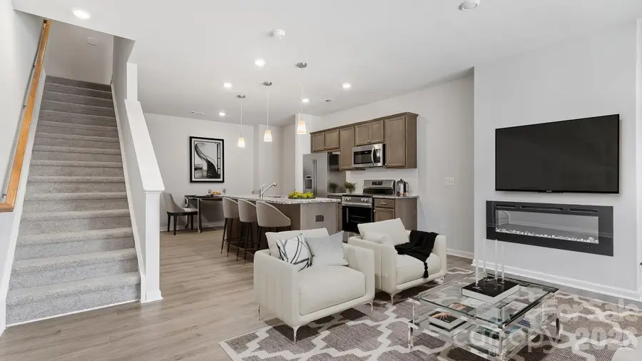 5847 Tuckaseegee Road #06, Charlotte, NC 28208 - Image #2